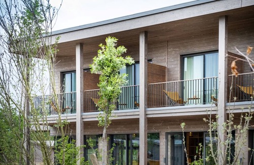 Notre-Dame Hostel | Hostel ∙ 8 guests