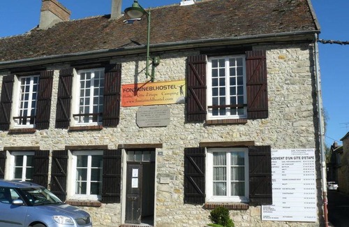 La Chapelle la Reine Hostel | Hostel ∙ 5 guests