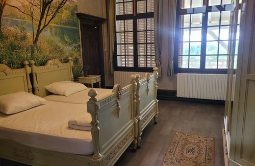 Le Chesne House | House ∙ 7 bedrooms ∙ 15 guests