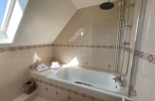 Ouistreham House | House With Garden In The Centre And Near Beach