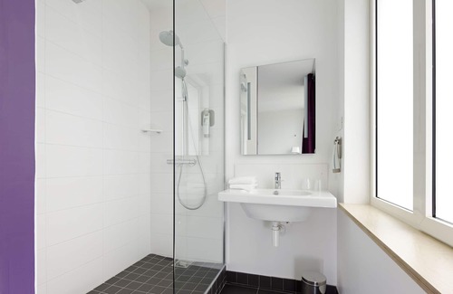 Calais City Center Hotel | ibis Styles Calais Centre