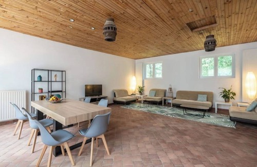 La Ferte-Saint-Cyr House | In the heart of nature, property 15 minutes from Chateau de Chambord!