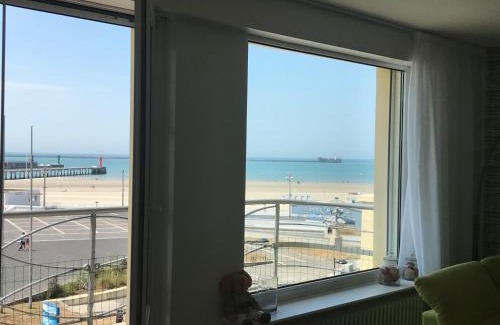 Boulogne-sur-Mer Apartment | L'Appartement de la Matelote face mer 5 personnes - 3ème étage sans ascenseur
