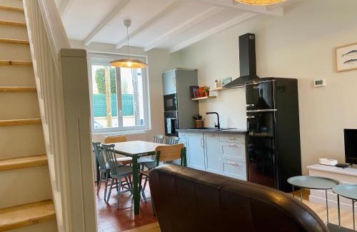 Le Treport House | L Obione charmante maison de pêcheur rénovée proche mer avec patio extérieur