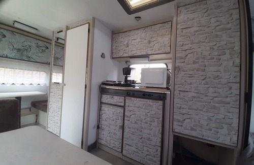 Saint-Gobert House | La Caravane Campagnarde (5 people), on private land