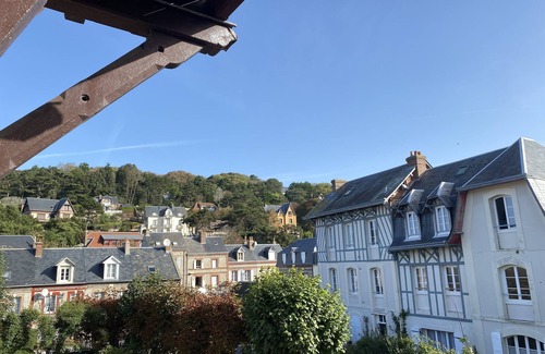 Etretat House | La Courtine Etretat fisherman's cottage 2 minutes from the sea