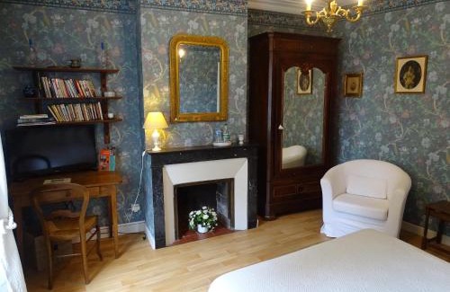Cuvergnon Bed & Breakfast | La Maison Blanche