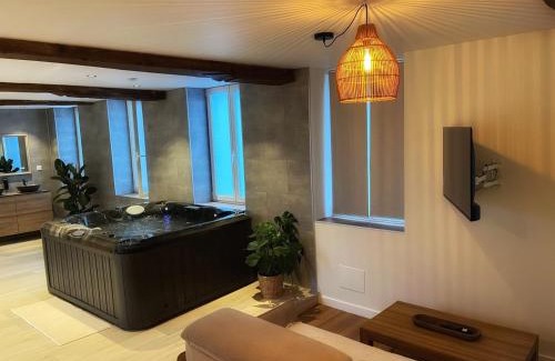 Seclin Apartment | Le Bonhomique