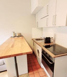 Saint-Louis Apartment | Le Cyrano - Versailles