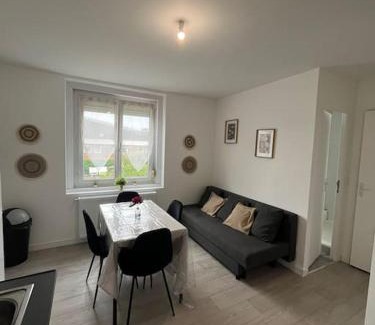 Chateau Apartment | Le flowers cottage 30m² 4 personnes