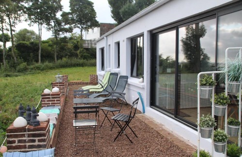 Saint-Valery-sur-Somme House | le gîte de la falaise en Baie