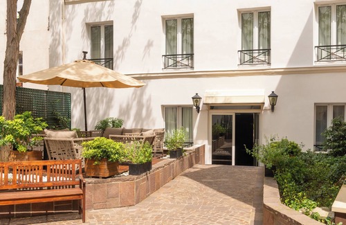 Quartier Sainte-Marguerite House | Le patio Bastille