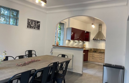 Villemomble House | Le Petit Versailles - Maison Proche Paris