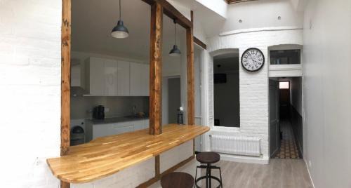 Saint-Honore - Jeanne d'Arc House | Le Saint-Honore 6 chambres pour 7 Personnes Stationnement gratuit dans la rue