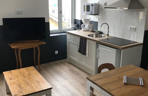 Boulogne-Centre Apartment | Les Cabines du Mirador 4 - Apartment with river view
