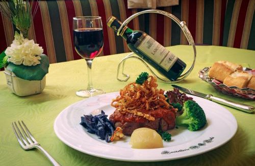Wasselonne Hotel | Logis Hôtel Restaurant Hostellerie de l'Étoile