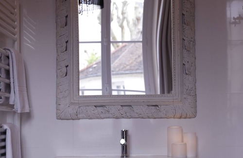 Saint-Louis Apartment | Long and short stays, 2 premium rooms, conveniently located - 2/4 people
