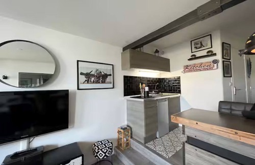Normandy Apartment | Magnificent sea view studio - Planches de Deauville