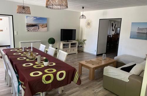 Gemozac House | maison de vacances de 16 a 22 personnes