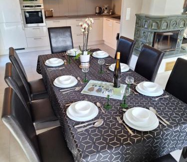 Wintzenheim House | Maison individuelle, 10 minutes de Colmar 4 chambres - 8 personnes - 2 sdb