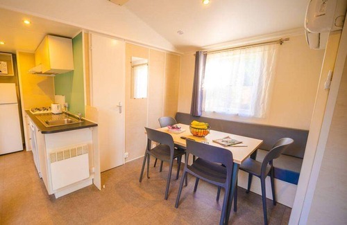 Frontignan House | Mobile home ∙ 2 bedrooms ∙ 8 guests