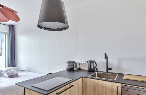 Puteaux Apartment | Nice studio with balcony - Puteaux - Welkeys