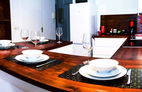 Noisy-le-Sec Apartment | Nouveau MKI Design Disney+ Proche Paris