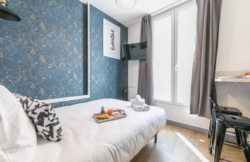 Quartier du Faubourg-Montmartre Apartment | Opéra - Rossini 24: cosy flat for 2