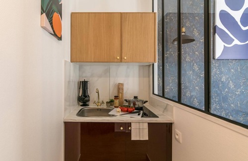 Quartier du Faubourg-Montmartre Apartment | Opéra - Rossini 25: cosy flat for 2