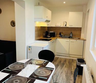 Boulogne-Centre Apartment | Opal'House Face aux Remparts