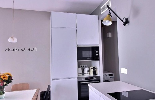 Quartier Saint-Ambroise Apartment | Parisian Home|046|2 chambres|Marais - Bastille