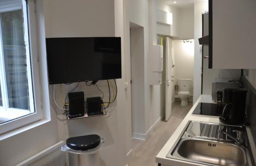 Quartier Vieux Marche-Cathedrale Apartment | Petit T2 hypercentre avec terrasse privée - 006
