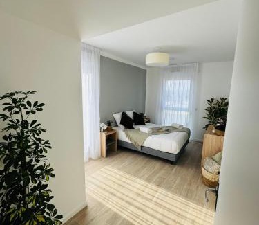 Aubergenville Hotel | Reflets de Seine
