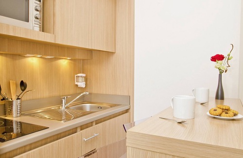 Carrieres-sur-Seine House | Residhome Carrières La Défense