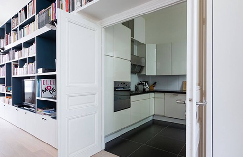 3rd Arrondissement Apartment | Square du Temple Comfort, by Veeve
