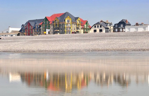 Cayeux-sur-Mer Apartment | Studio flat ∙ 1 bedroom ∙ 4 guests