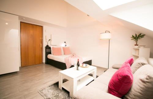 Historic Center Apartment | Studio La Mésange
