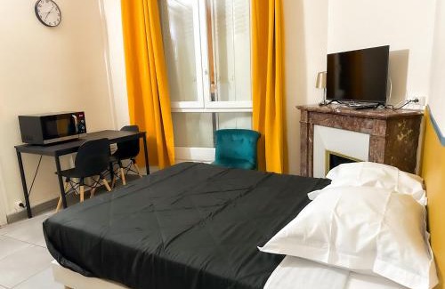 Meaux Apartment | Studio SN2 - Centre-Ville Meaux - Proche Disneyland