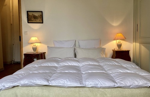 Tierce Other | Sunrise Room in Château with breakfast