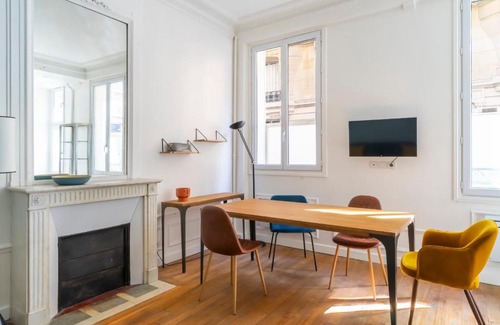 Porte-Dauphine Apartment | Typical studio close to Eiffel Tower and Arc de Triomphe in Paris - Welkeys