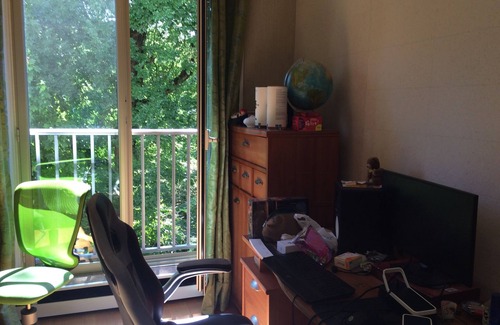 Clagny Glatigny Apartment | Versailles, crossing apartment surrounded by greenery with large balcony