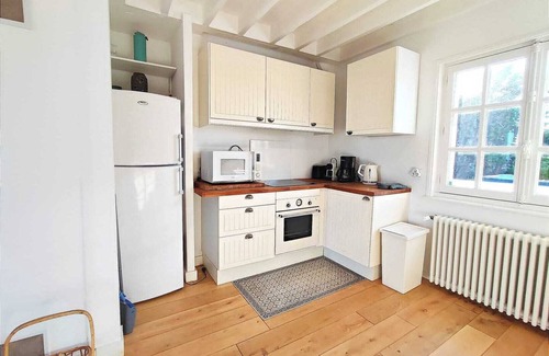 Ouistreham House | Villa Bellevue - The Anglo- Norman style - Seafront