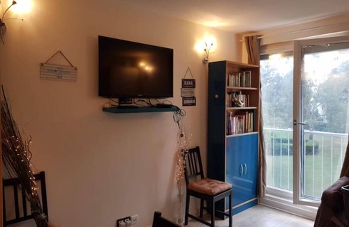 Athis-Mons Apartment | 10 Pers. 40 min Disney 15 min Paris Orly 35 min Château de Versailles