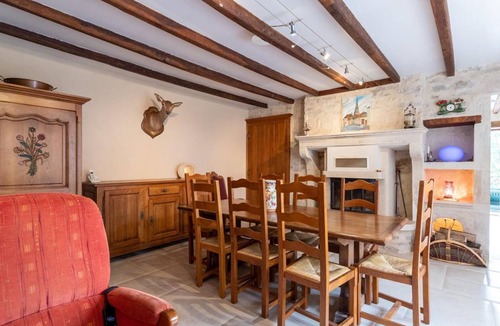 Quemigny-sur-Seine Cottage | 100 m² Cabin ∙ 3 bedrooms ∙ 6 guests