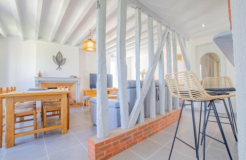 Le Chene House | 100 m² Gîte ∙ 3 bedrooms ∙ 6 guests
