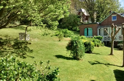 Veulettes-sur-Mer House | 100 m² House ∙ 4 bedrooms ∙ 4 guests
