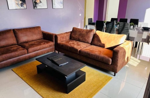 Villepinte House | 100 m² House ∙ 2 bedrooms ∙ 8 guests