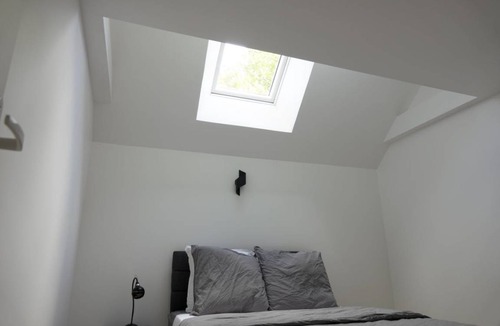 Bievres House | 100 m² House ∙ 3 bedrooms ∙ 7 guests
