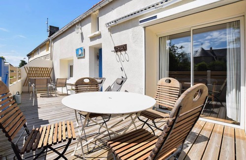 Pirou House | 100 m² House ∙ 3 bedrooms ∙ 6 guests