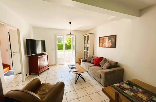Equemauville House | 100 m² House ∙ 3 bedrooms ∙ 7 guests